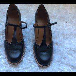 Aerosoles women's pumps Sz 7m black/ brown classic